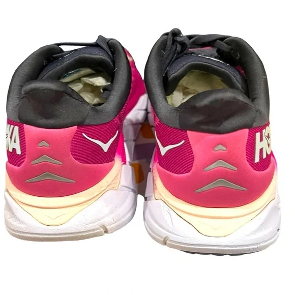 Hoka One One Women's Arahi 6 'Festival Fuchsia' Low Top Running Sneakers Sz 11.5